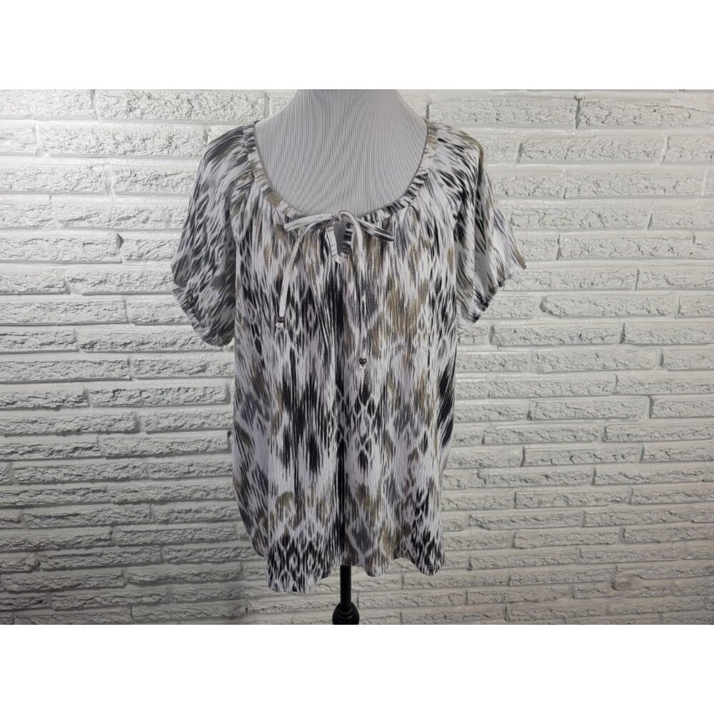 Basic Editions Black Blouse Womens Plus Size 2X Keyhole Neck Short Sleeve WAT55E